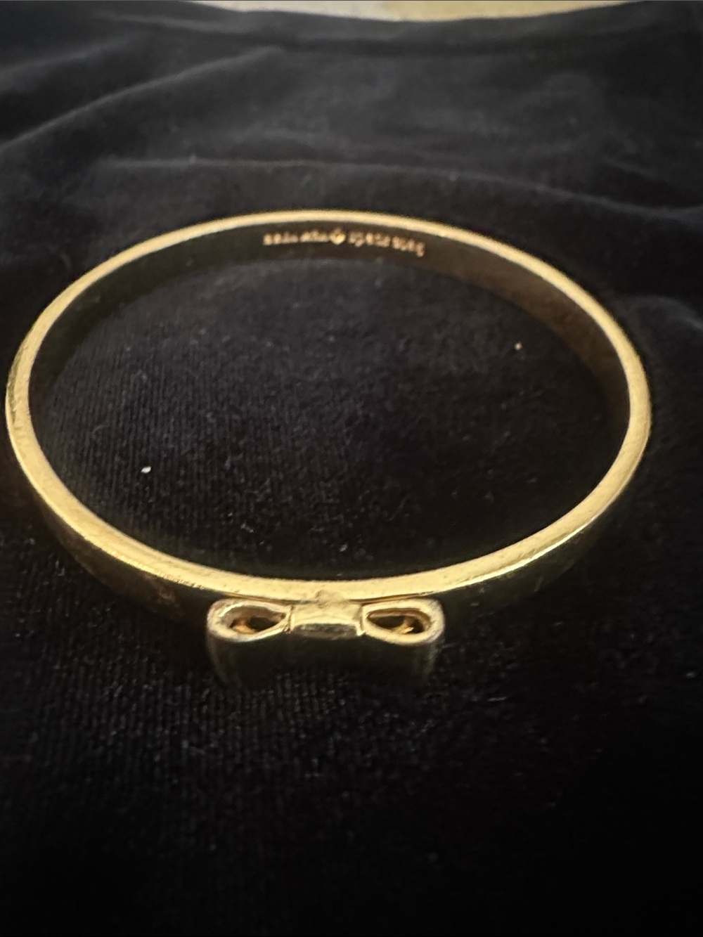 Kate Spade Gold Tone Tone Take a Bow Bracelet